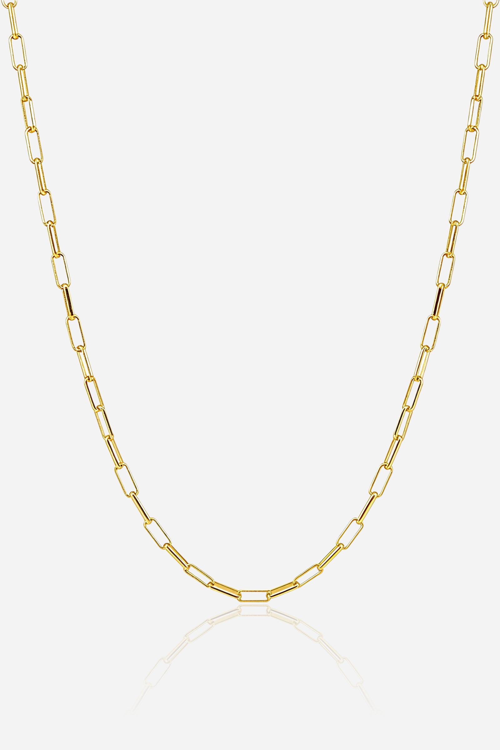 Classic box link necklace in PVD 18K gold-plated stainless steel shown in a front view, featuring rectangular links in a polished finish by GLISTIA.
