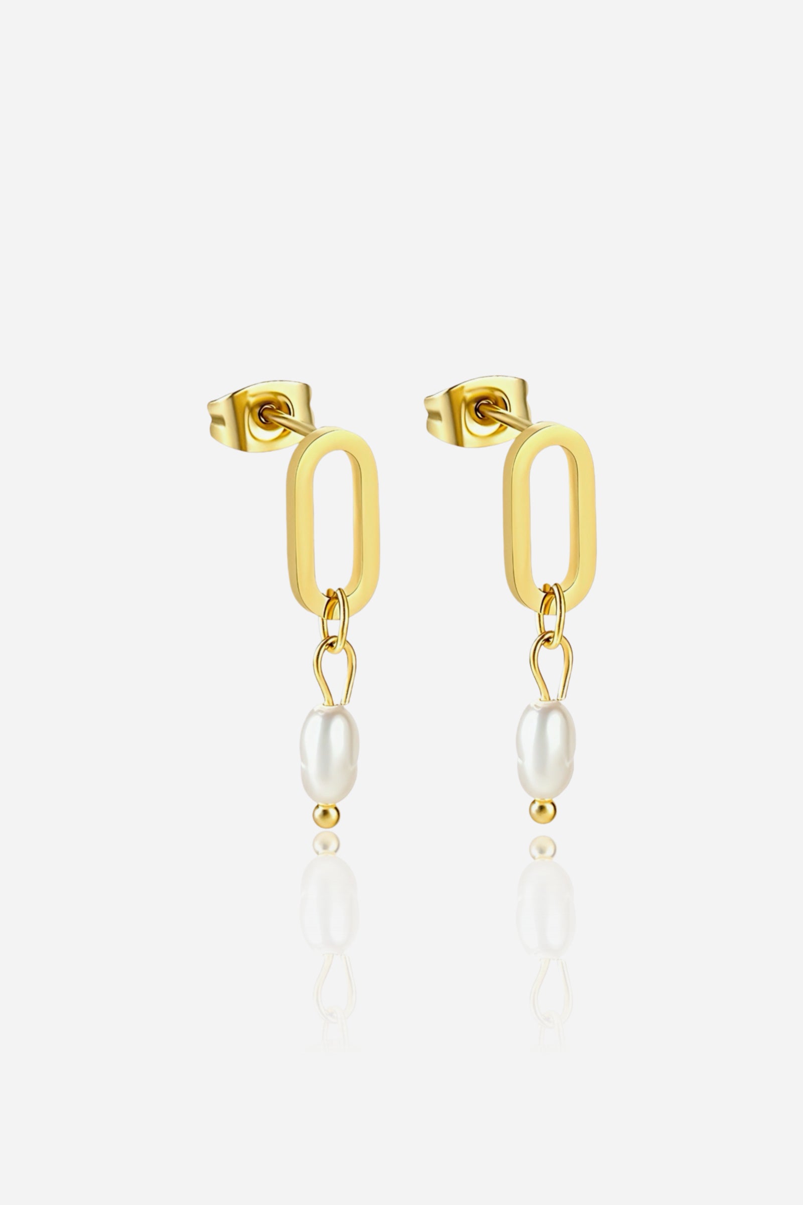 Front view of gold link pearl drop stud earrings crafted from PVD 18K gold plated stainless steel, featuring open rectangular links with elegant white pearl drops – GLISTIA.