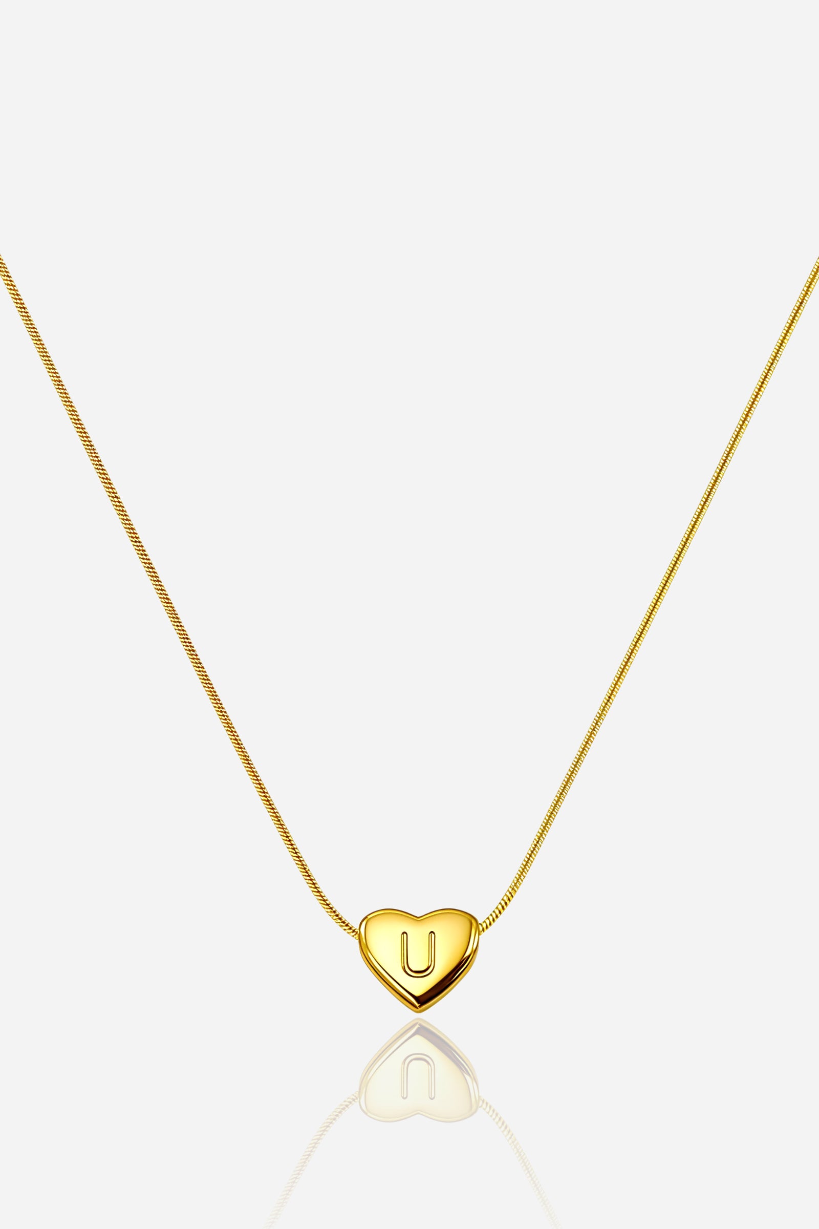 Gold-plated heart initial ‘U’ necklace with engraved pendant on a snake chain, PVD 18K gold plated stainless steel – GLISTIA