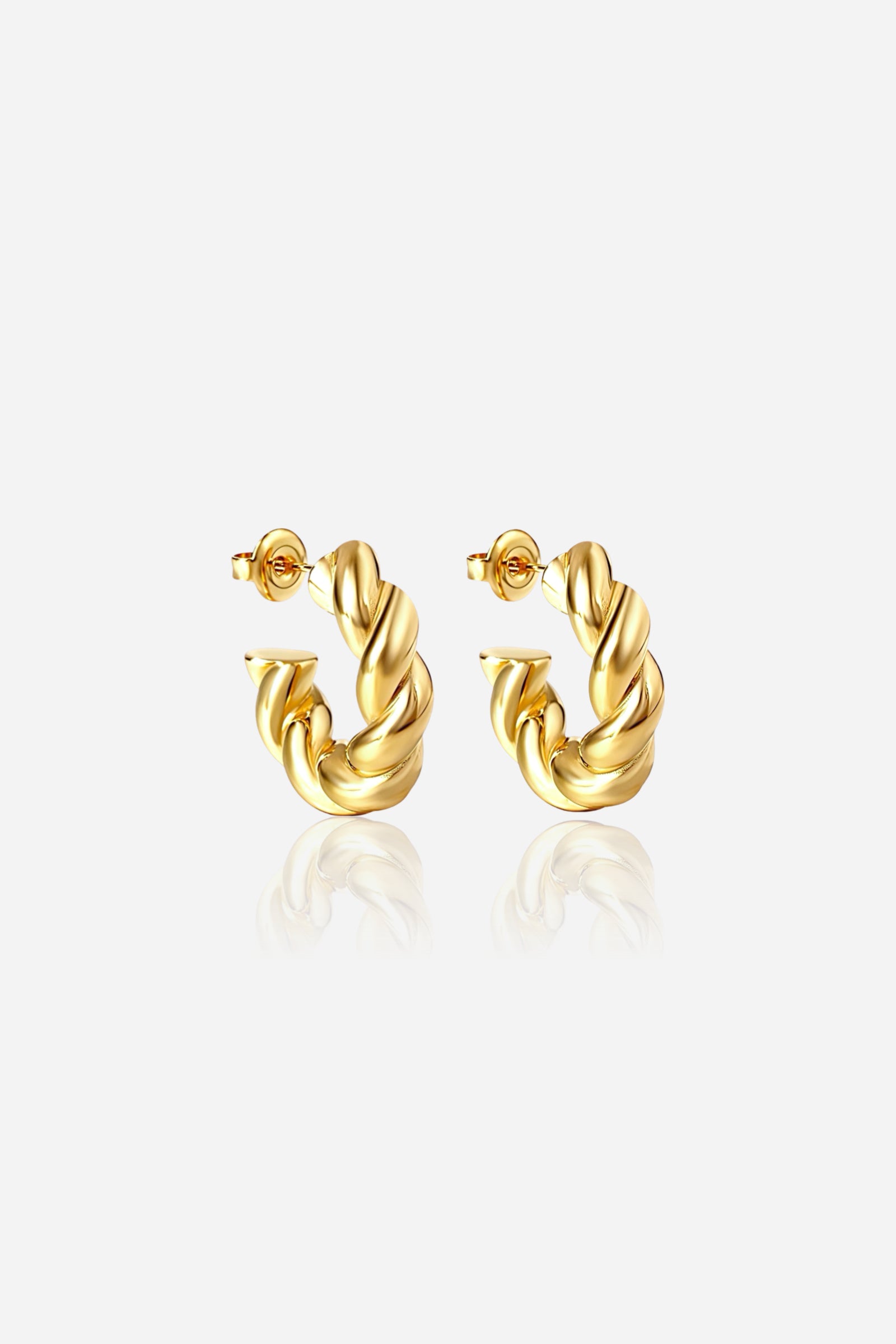 Gold twisted rope C-hoop earrings in PVD 18K gold plated stainless steel – bold sculpted hoop design by GLISTIA