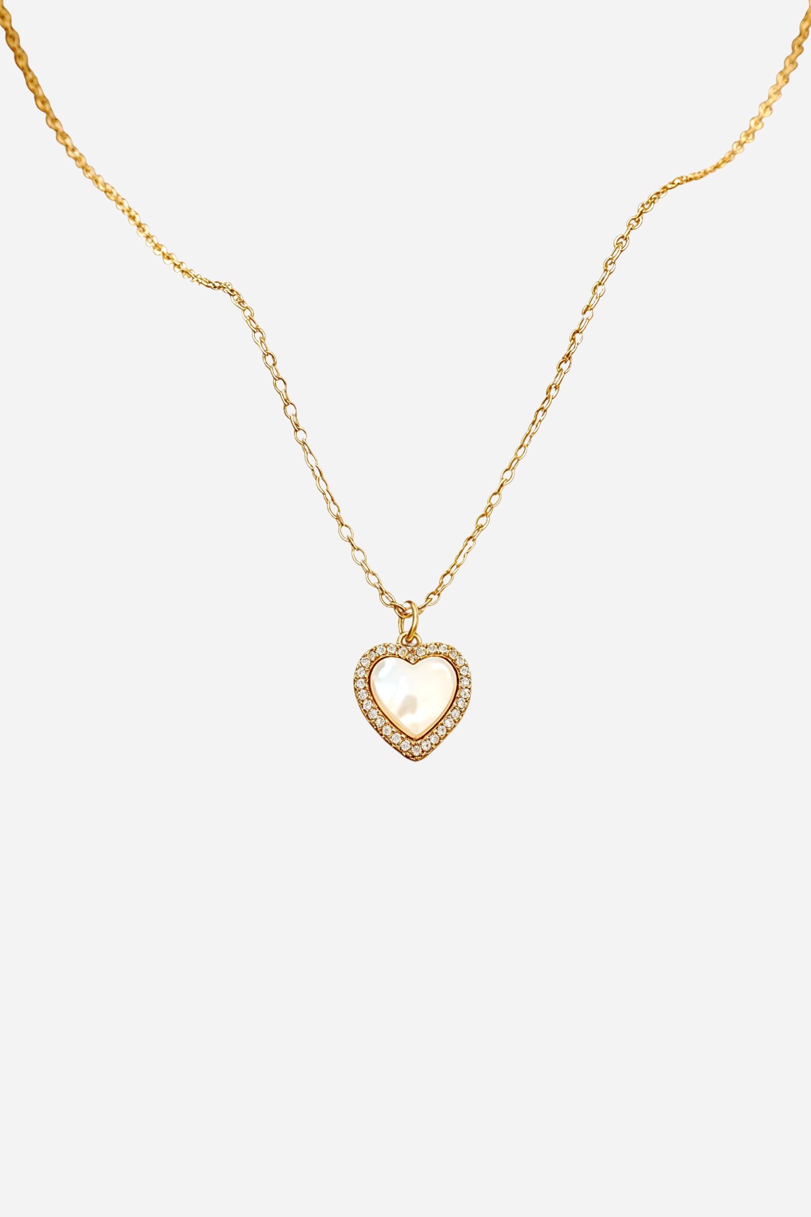 Side-angle view of the GLISTIA classic box link necklace highlighting the elongated rectangular links in 18K gold-plated stainless steel.