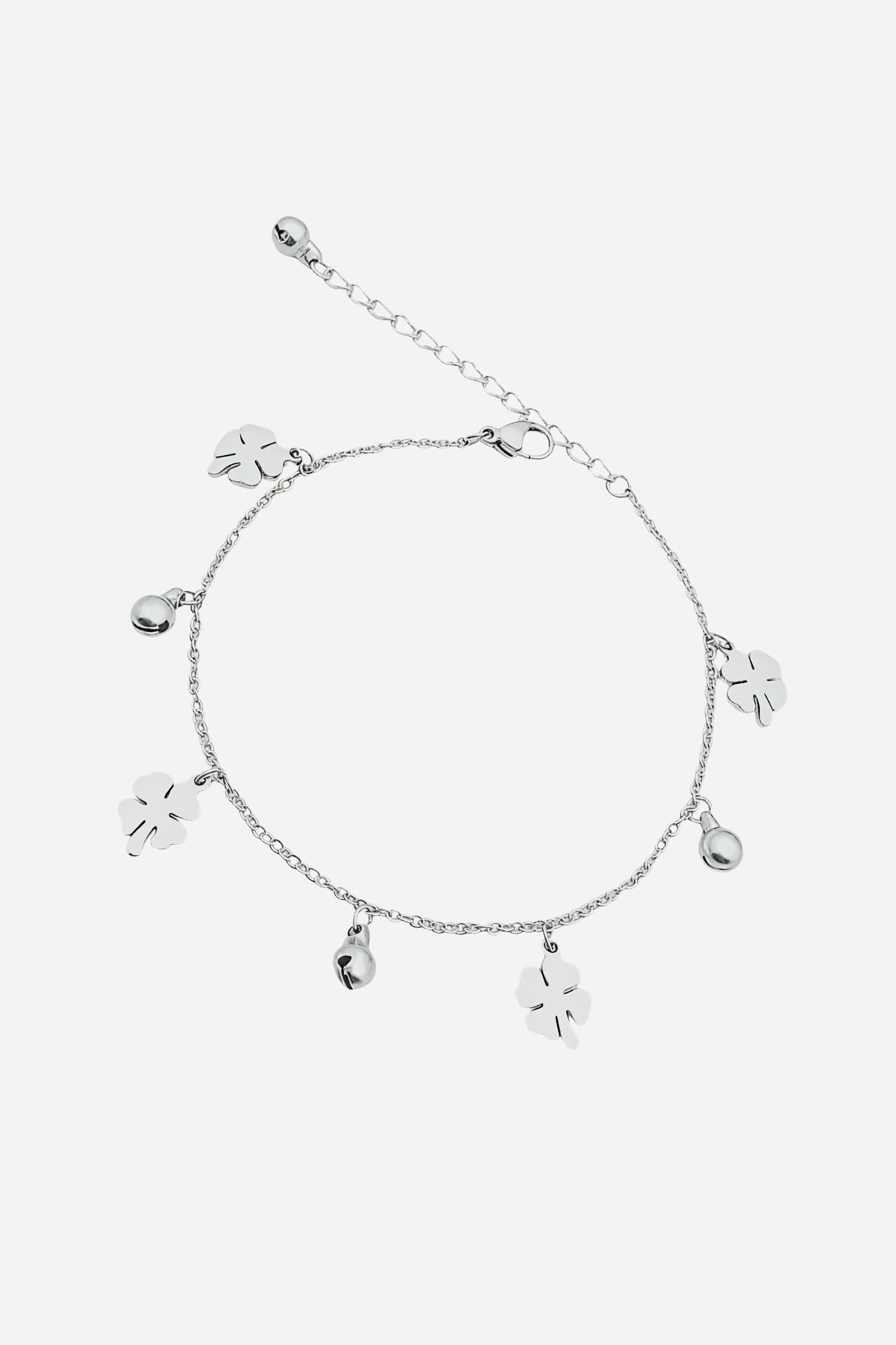 Top-view of GLISTIA’s silver charm bracelet featuring smooth clover pendants and reflective bead accents