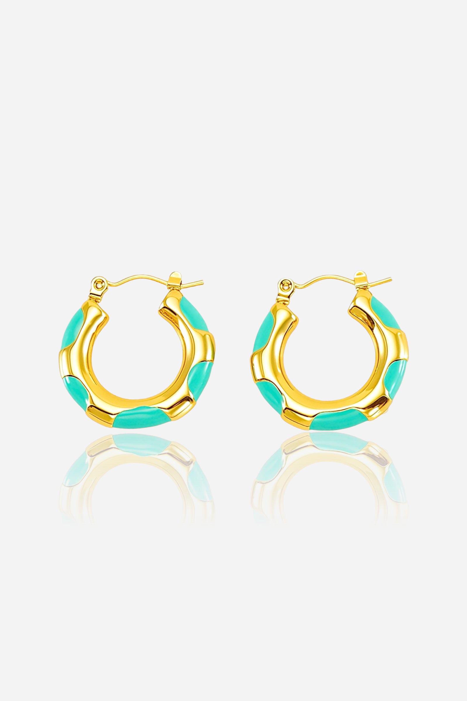 Front view of turquoise bamboo hoop earrings crafted in stainless steel with polished 18K gold plated finish and turquoise enamel detailing – GLISTIA.