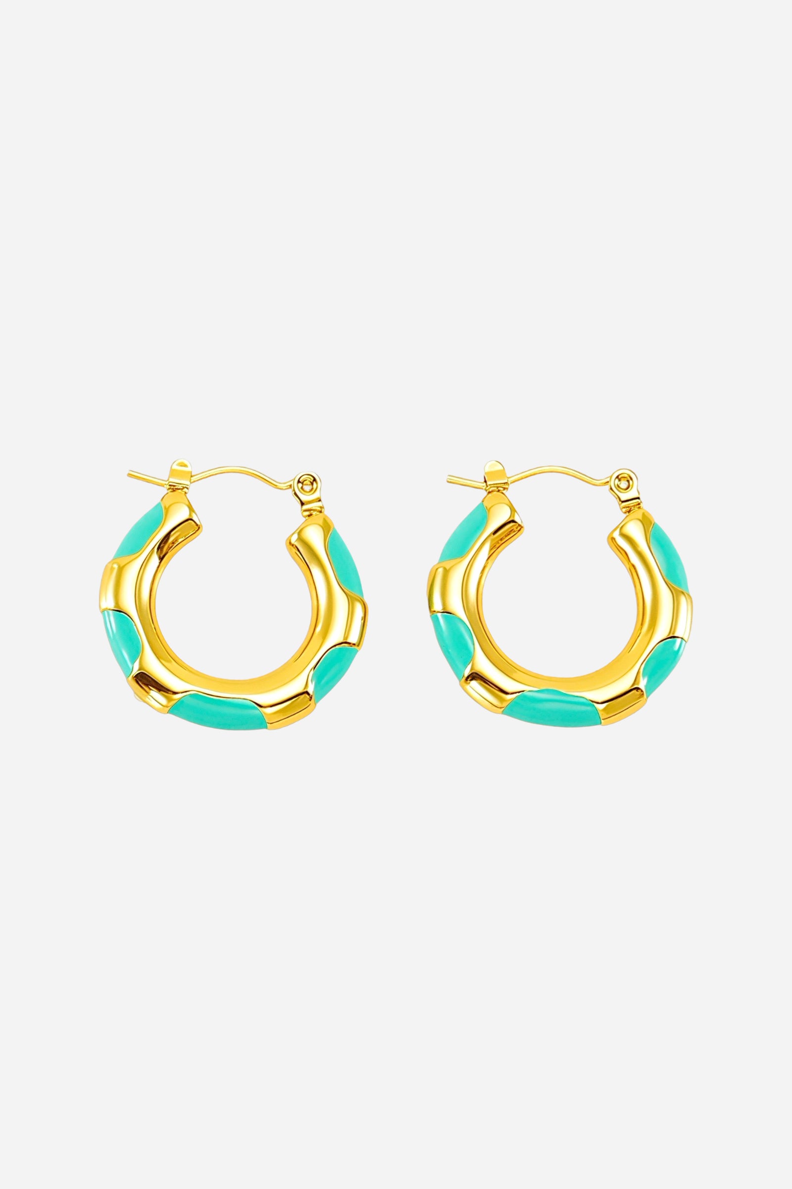 Top view turquoise bamboo hoop earrings in stainless steel with glossy 18K gold plating and turquoise enamel, reflecting a bold bamboo-style silhouette – GLISTIA.