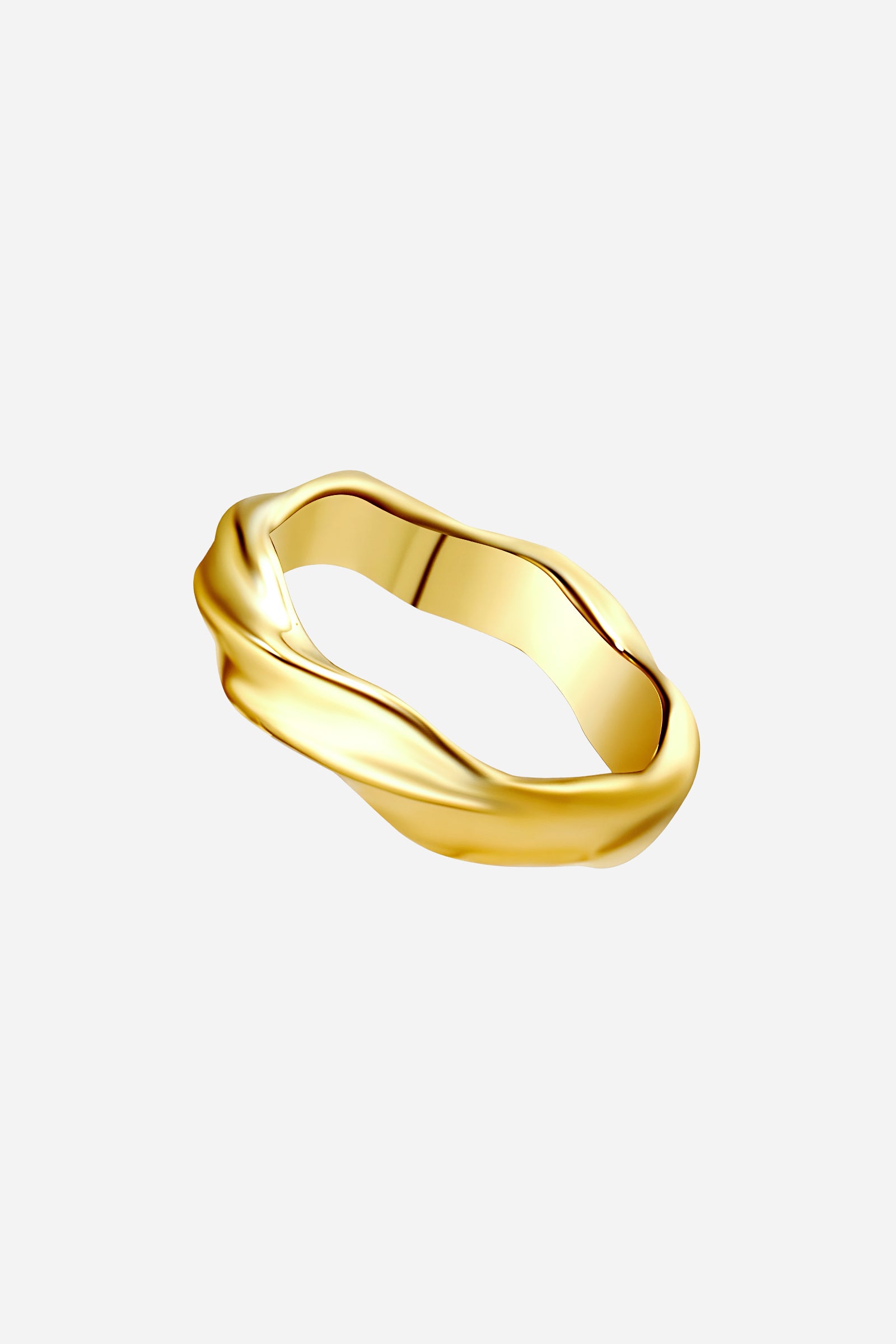 Top-view of GLISTIA gold twist band ring featuring a smooth, flowing wave design.