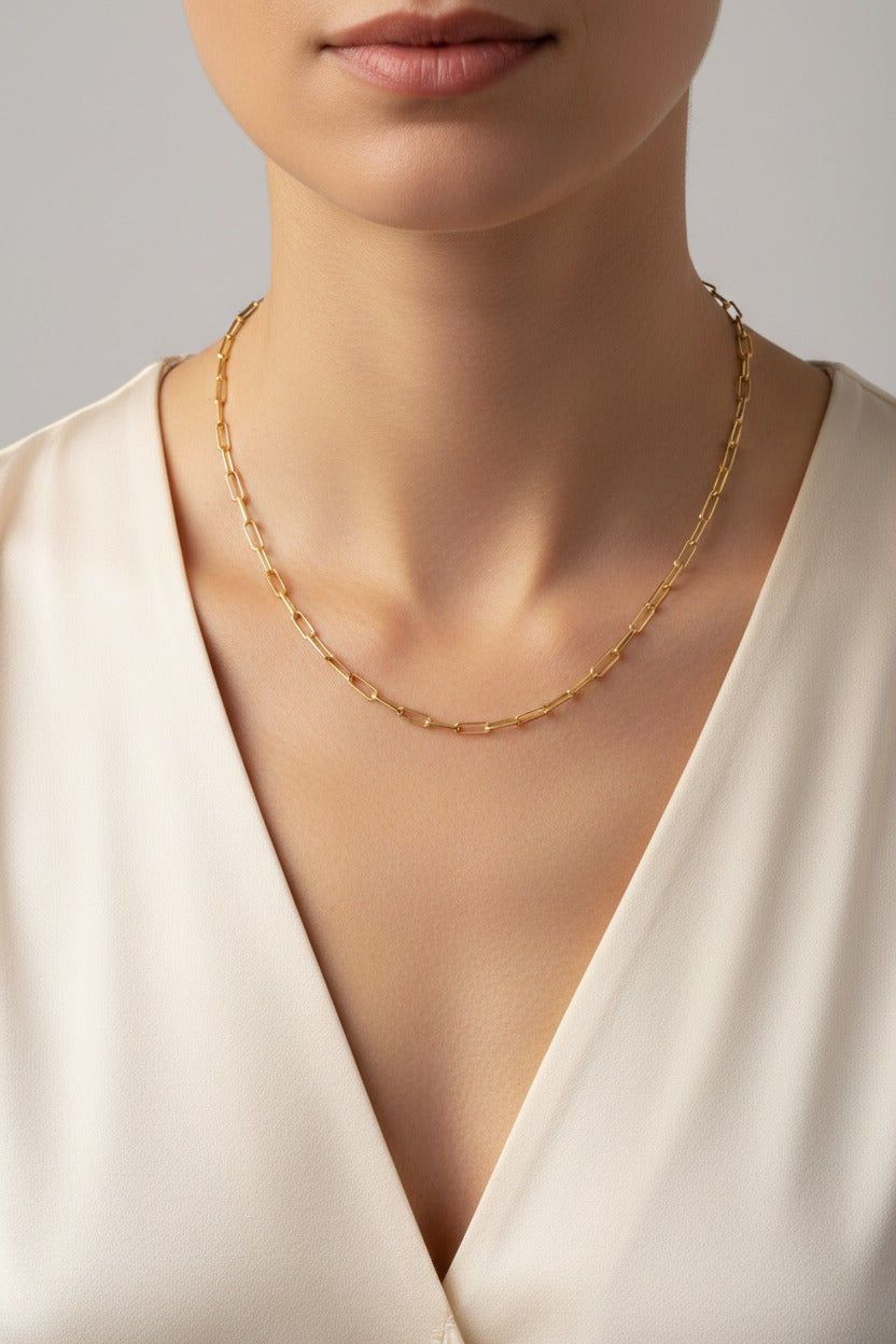 Classic box link necklace in 18K PVD gold plated stainless steel by GLISTIA