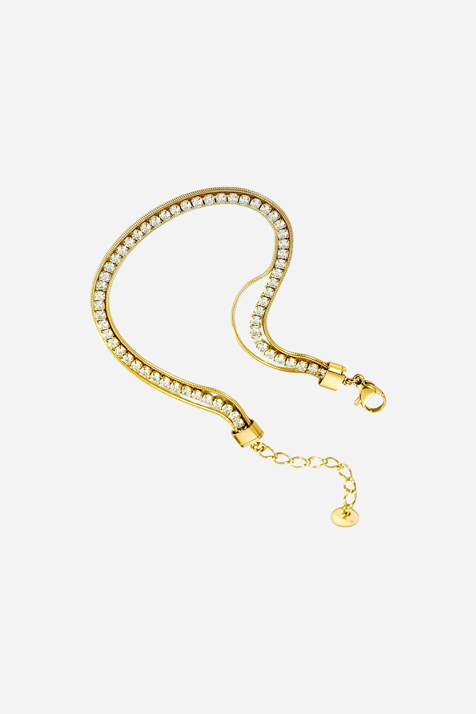 Top-view of GLISTIA’s elegant dual chain tennis bracelet with a brilliant crystal-lined centre.