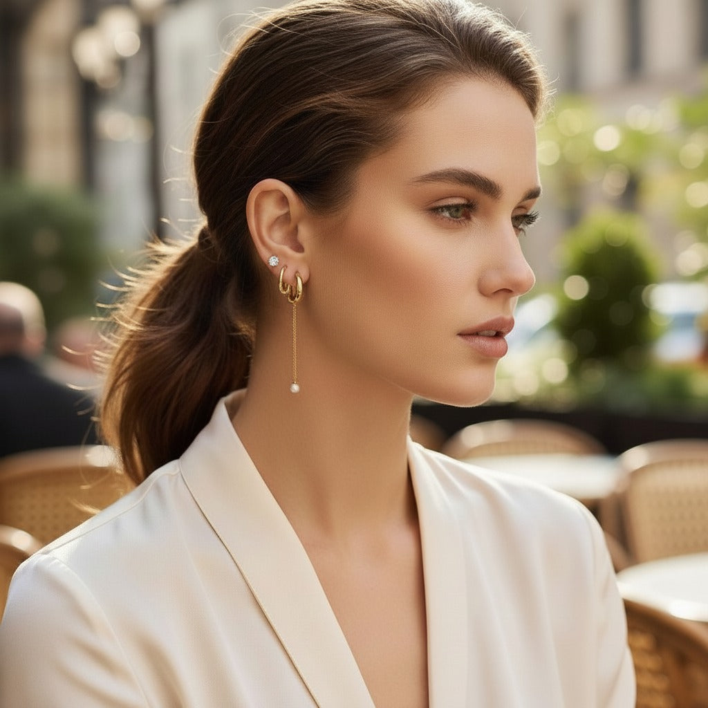Refined 18K PVD gold plated earrings designed for everyday wear, combining comfort, elegance, and longevity.