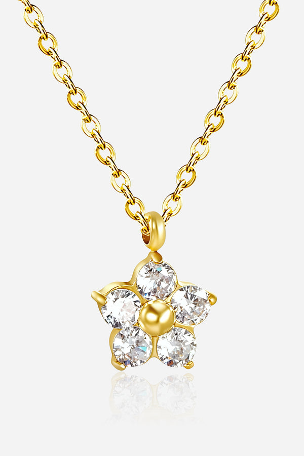 Stella Star Pendant Necklace in 18K PVD gold plated stainless steel
